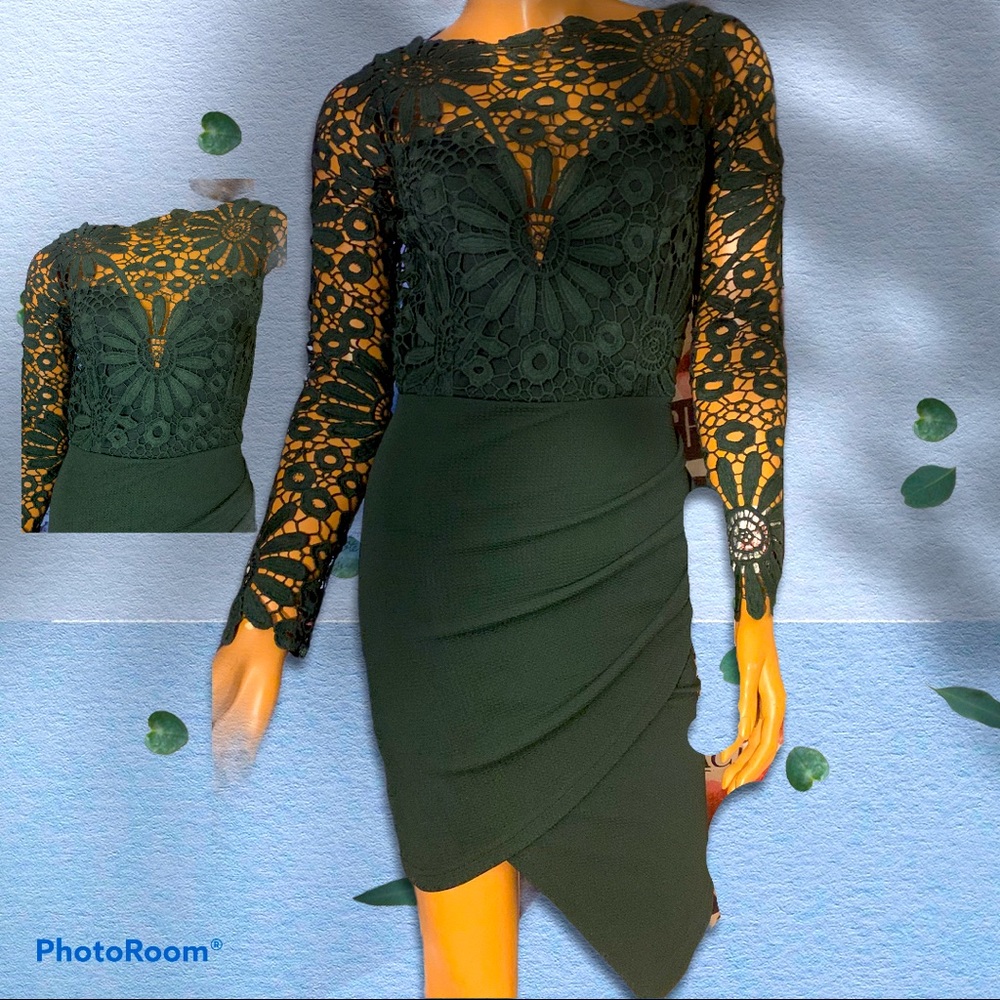 Sexy hunter green dress to wow for the holiday